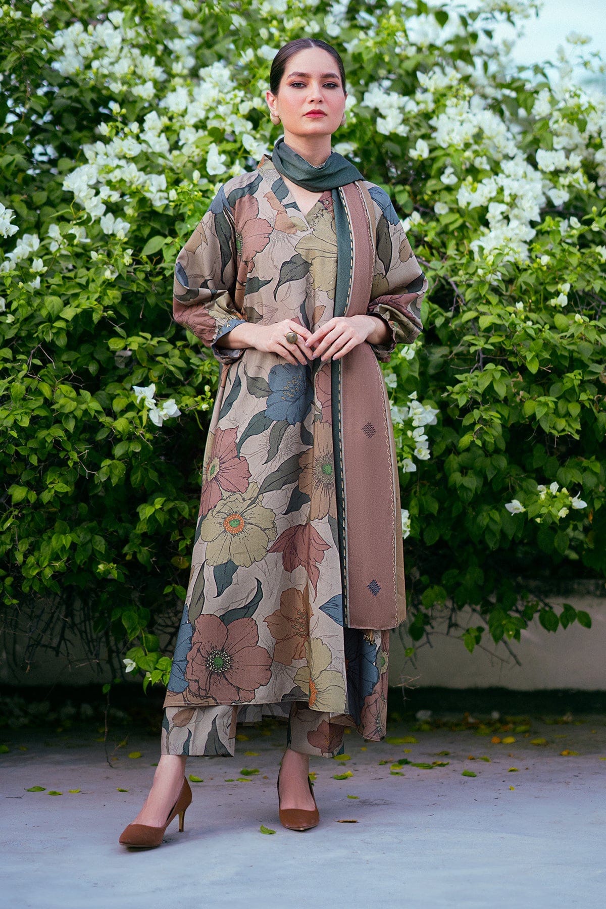 Baroque — 3pc on Digital Lawn with 4 side printed Lawn Dopatta image 0