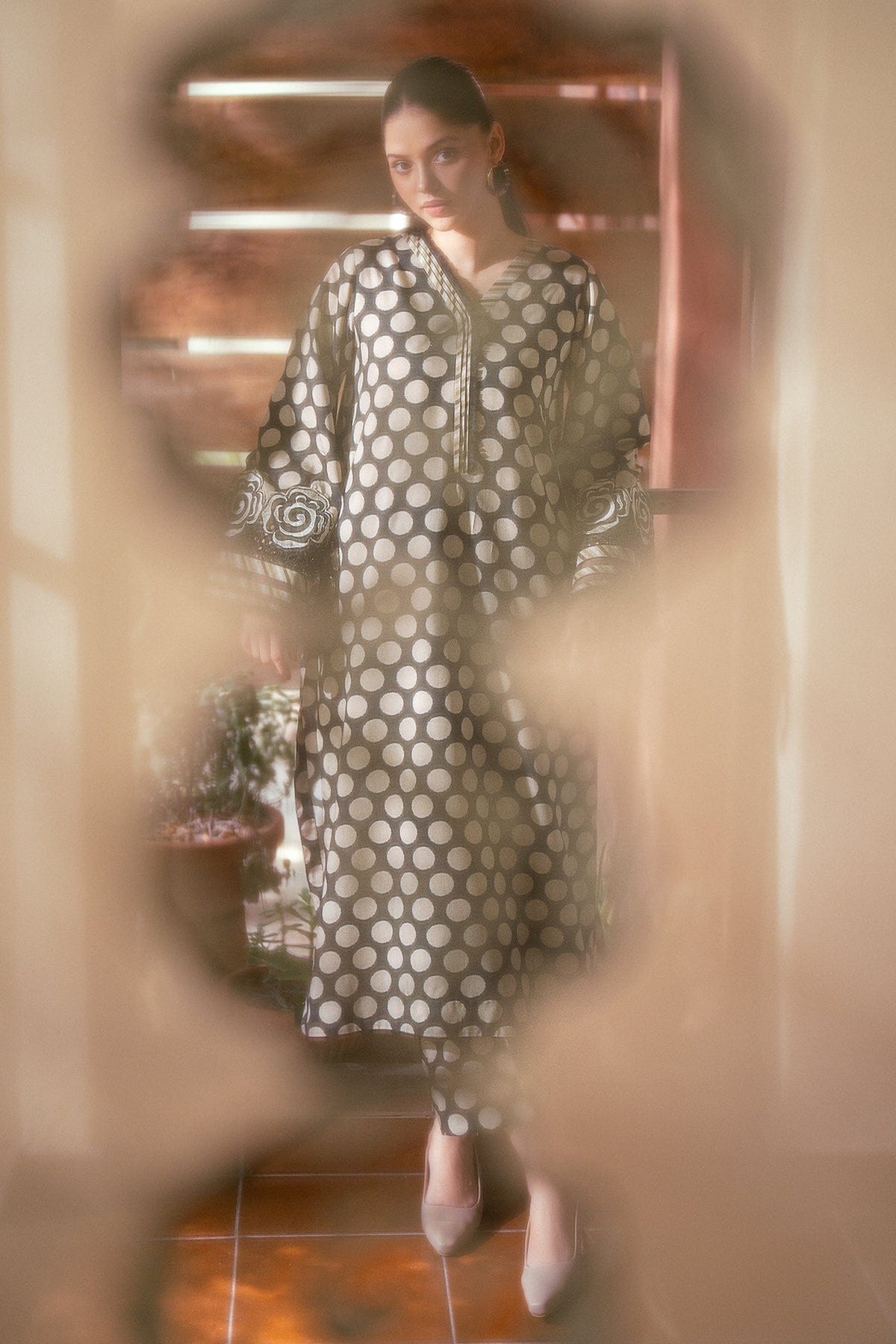 Baroque — 3pc on Digital Lawn with 4 side printed Lawn Dopatta image 3