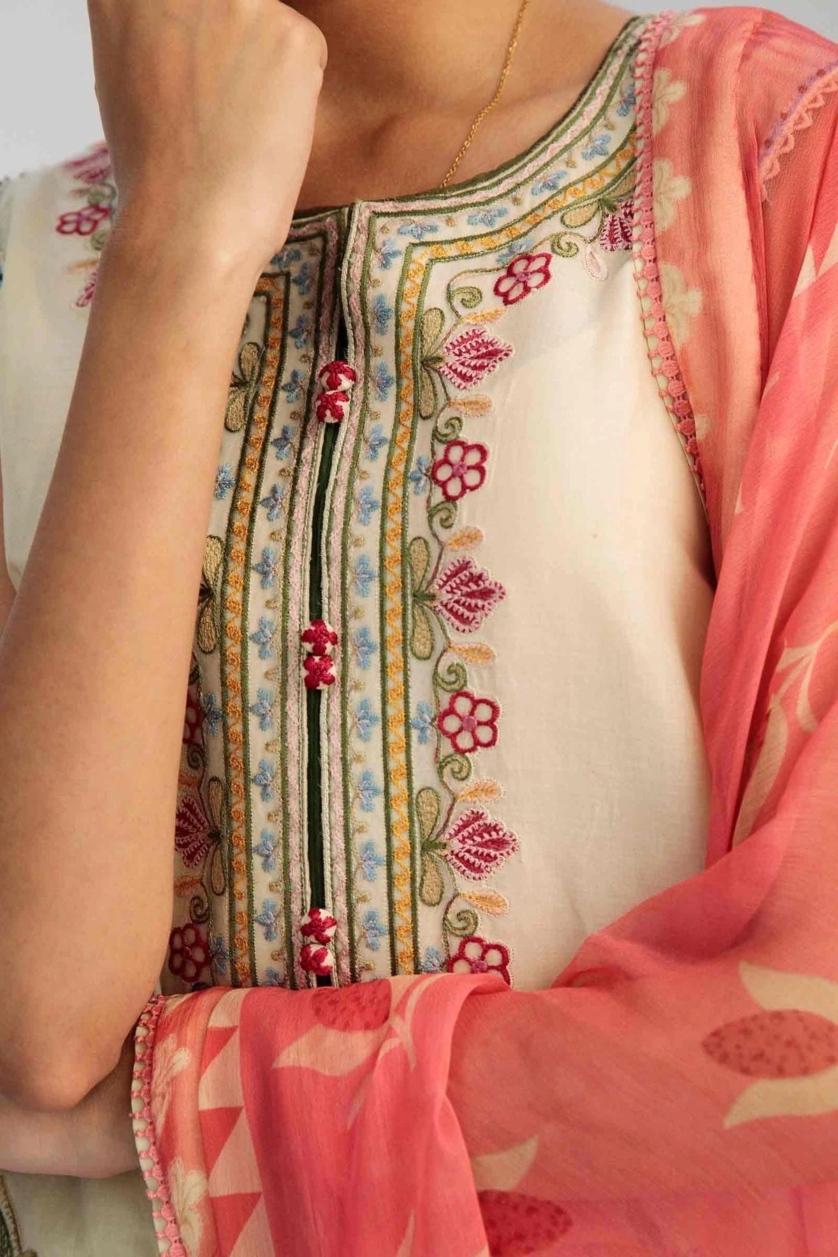 Sobia nazir — 3pc on emb Lawn with Chiffon Emb Dopatta image 3