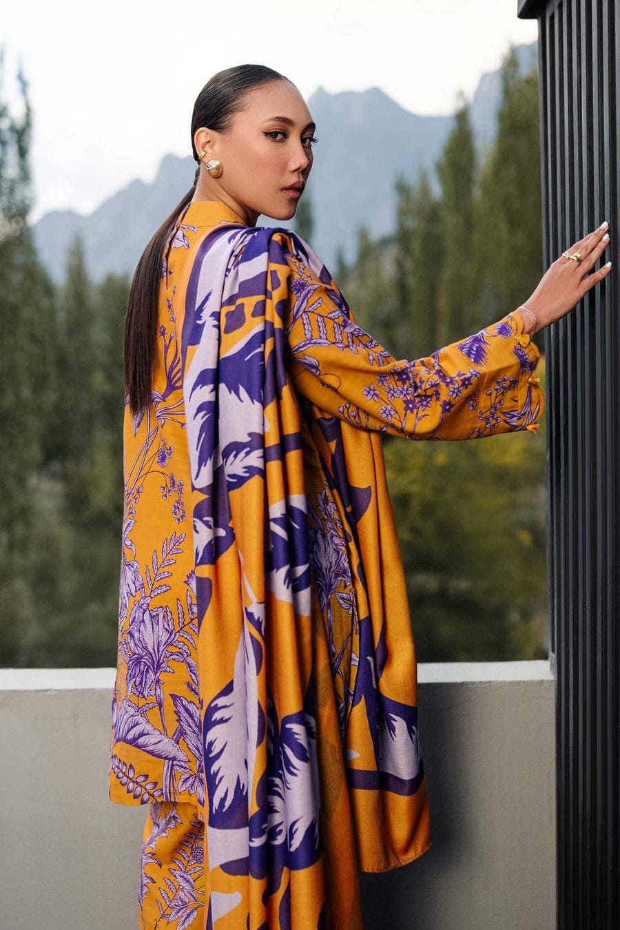 MAARIA.B — 3pc on Digital Lawn with Lawn 4 side printed Dopatta image 4