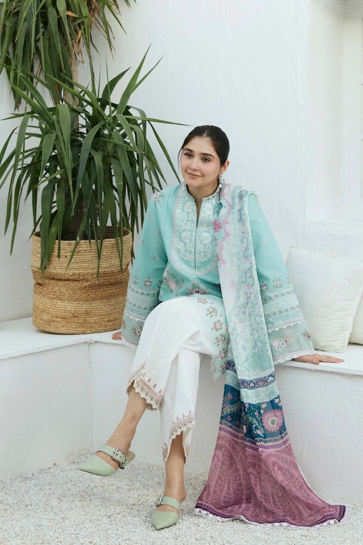 Zarashahjahan — 3pc on emb Lawn with Diamond Dopatta image 2