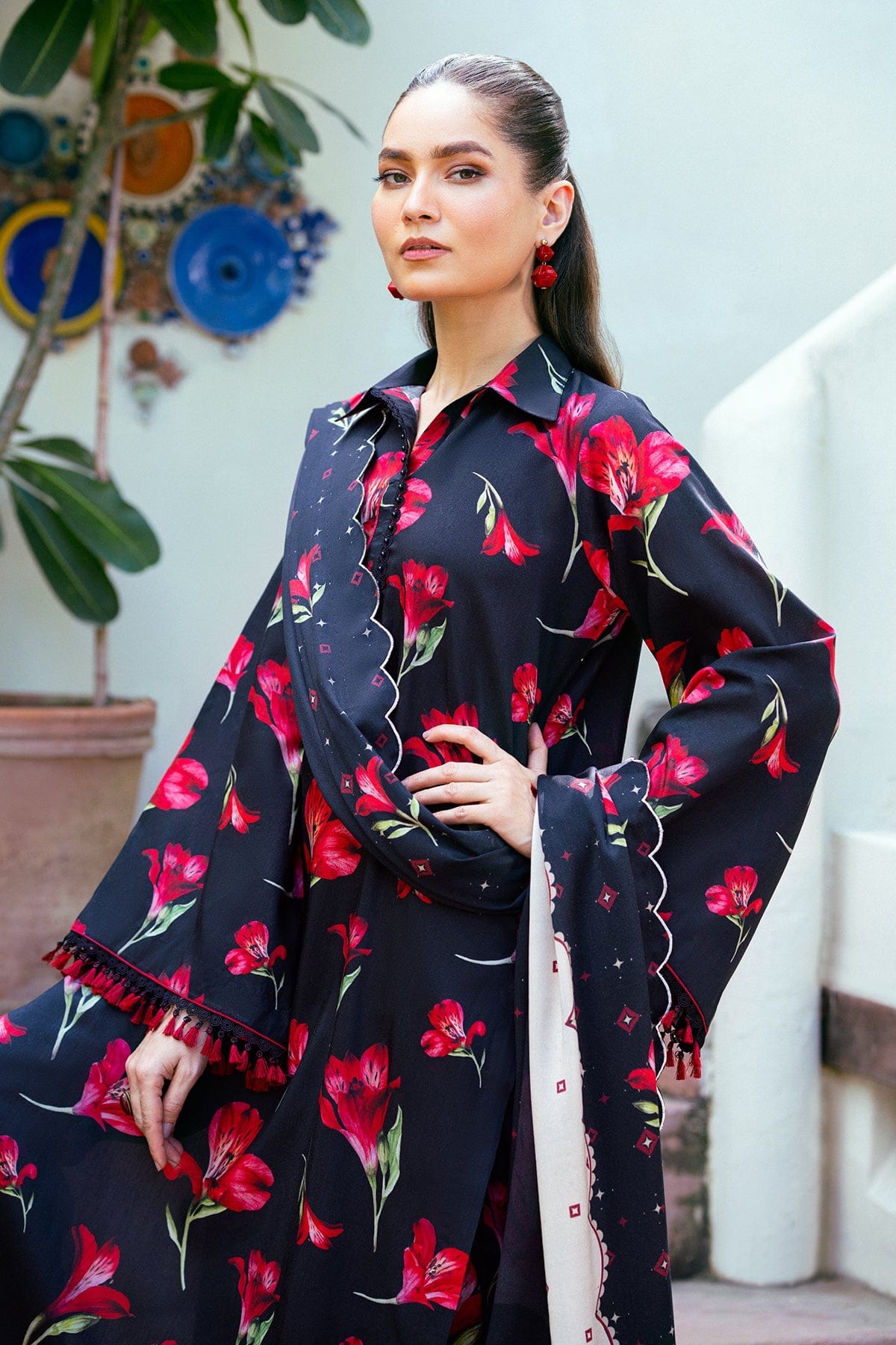 Baroque — 3pc on Digital Lawn with 4 side printed Lawn Dopatta image 0