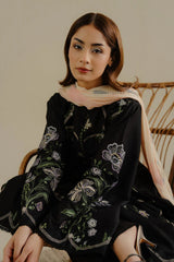 Zarashah jahan on heavy emb Lawn with voil diamond Dopatta