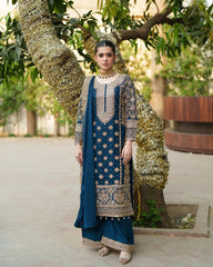Zainab Chottani on heavy emb Dhanak with Dhanak emb shawl